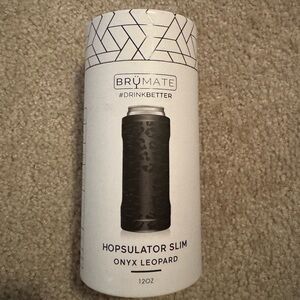 BrüMate Onyx Leopard Hopsulator Slim NWT